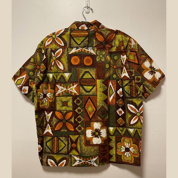 HiFi Manufacturing & World Domination Hawaiian Shirt (NWOT) - Picture 7 of 10